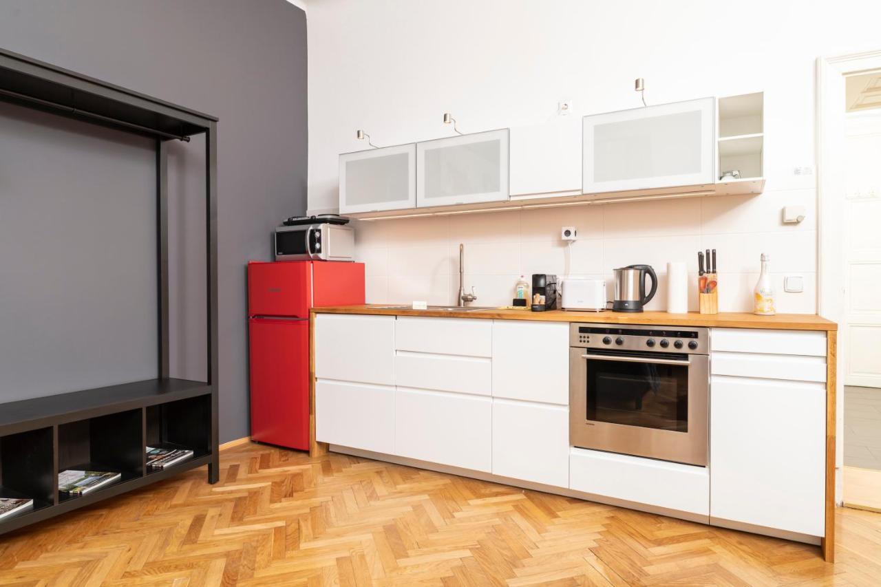 Luxury Suites Mariahilf Вена Экстерьер фото