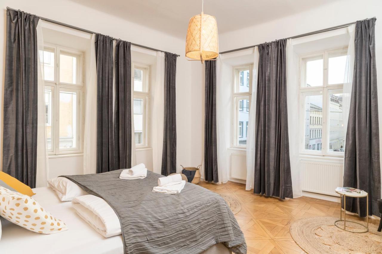 Luxury Suites Mariahilf Вена Экстерьер фото
