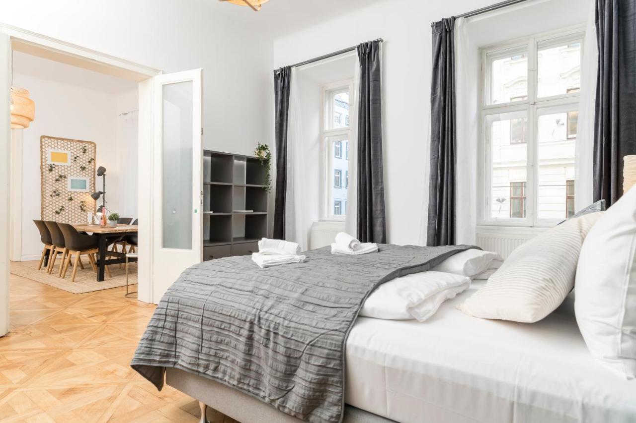 Luxury Suites Mariahilf Вена Экстерьер фото